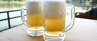 11 Простых шагов, чтобы приготовить сливочное пиво в домашних условиях